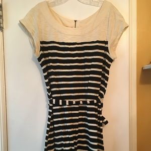 Black/white striped dress w/ tie